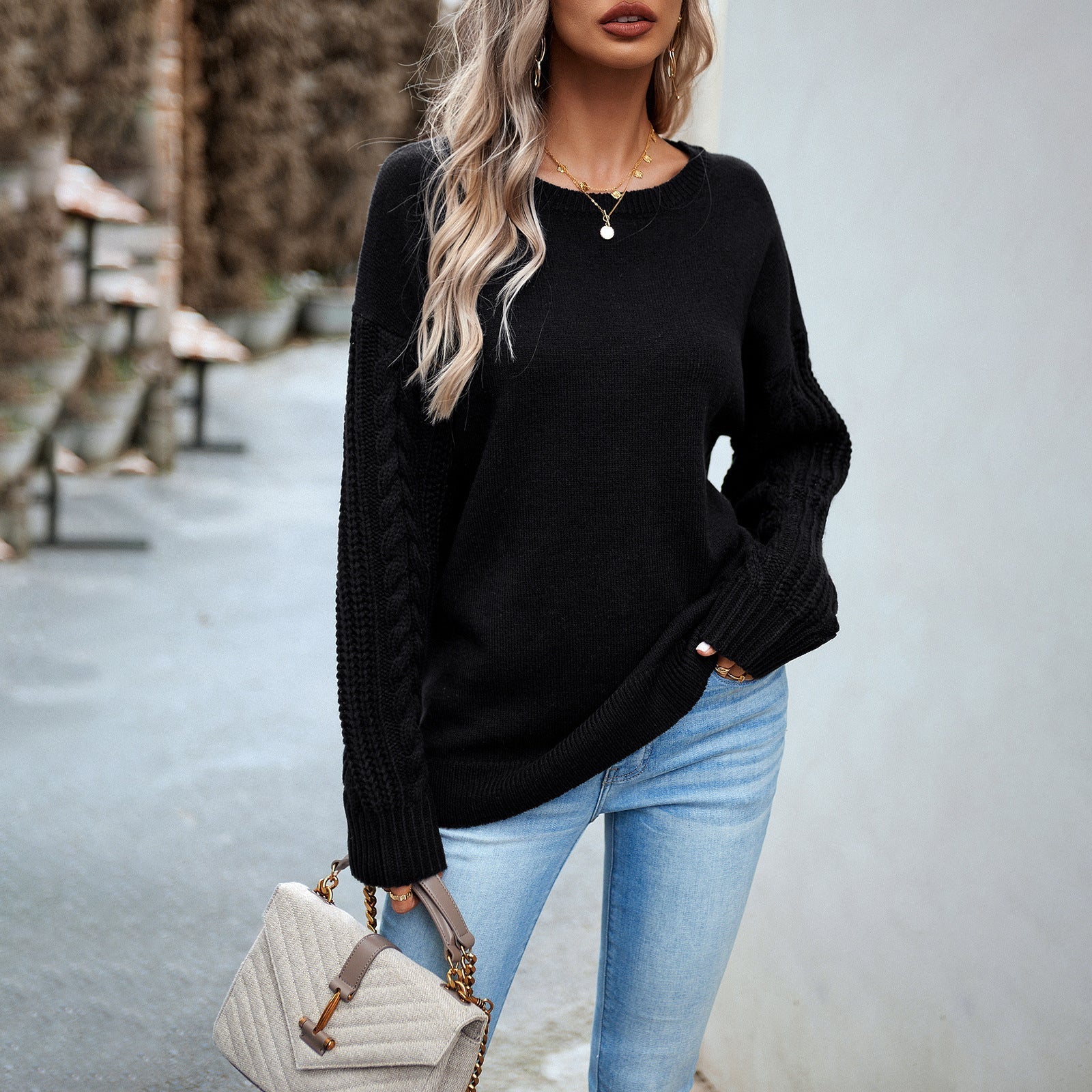 Soft Cozy Women Sweater - Round Neck, Cable Knit Wool Black 3D Changing Face Moving Picture Frame - Tophatter Daily Deals